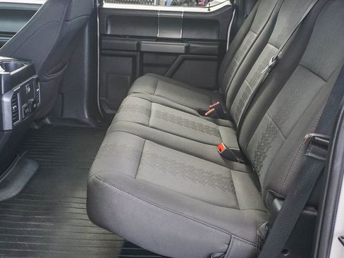 Used 2019 Ford F150 XLT w/ Equipment Group 302A Luxury image 17