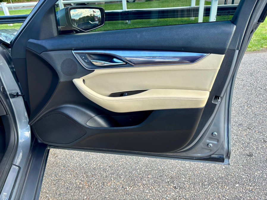 Used 2020 Cadillac CT5 Luxury RWD image 9