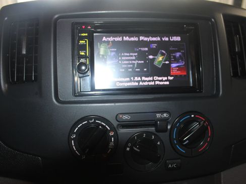 Used 2017 Nissan NV200 S FWD image 12