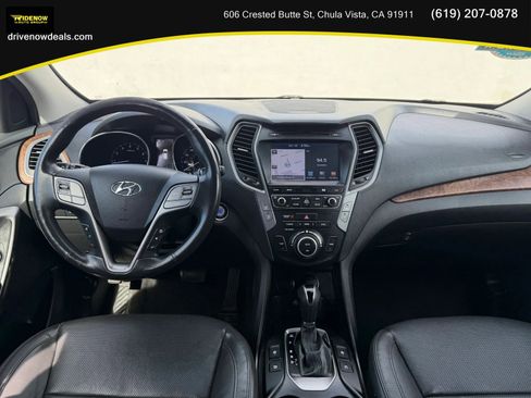 Used 2018 Hyundai Santa Fe Sport FWD image 17