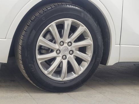 Used 2020 Buick Envision Essence image 31