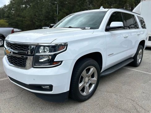Used 2018 Chevrolet Tahoe LT w/ Luxury Package image 3