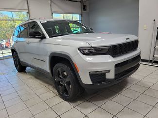 New 2025 Jeep Grand Cherokee L Limited w/ Black Appearance Package video 2