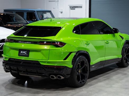 Used 2023 Lamborghini Urus S image 6