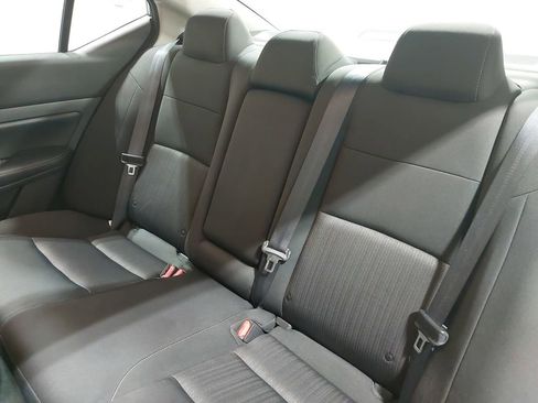 Used 2023 Nissan Altima 2.5 SV image 13