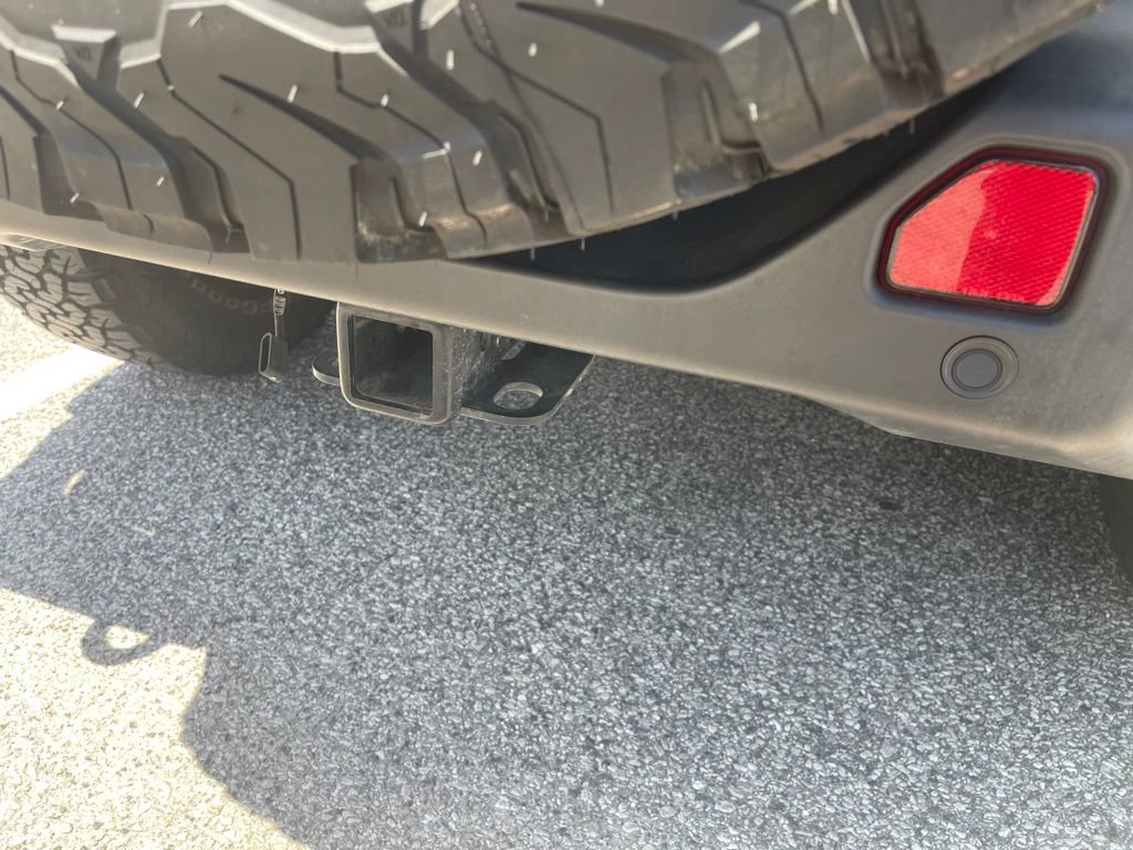 Used 2021 Jeep Wrangler Unlimited Sahara AWD/4WD image 15