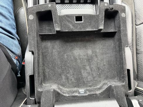 Used 2020 RAM 2500 Laramie image 33