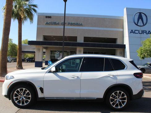 Used 2026 BMW X5 xDrive40i AWD/4WD image 2