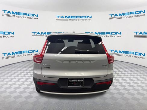 Used 2023 Volvo XC40 B5 Ultimate AWD/4WD image 4