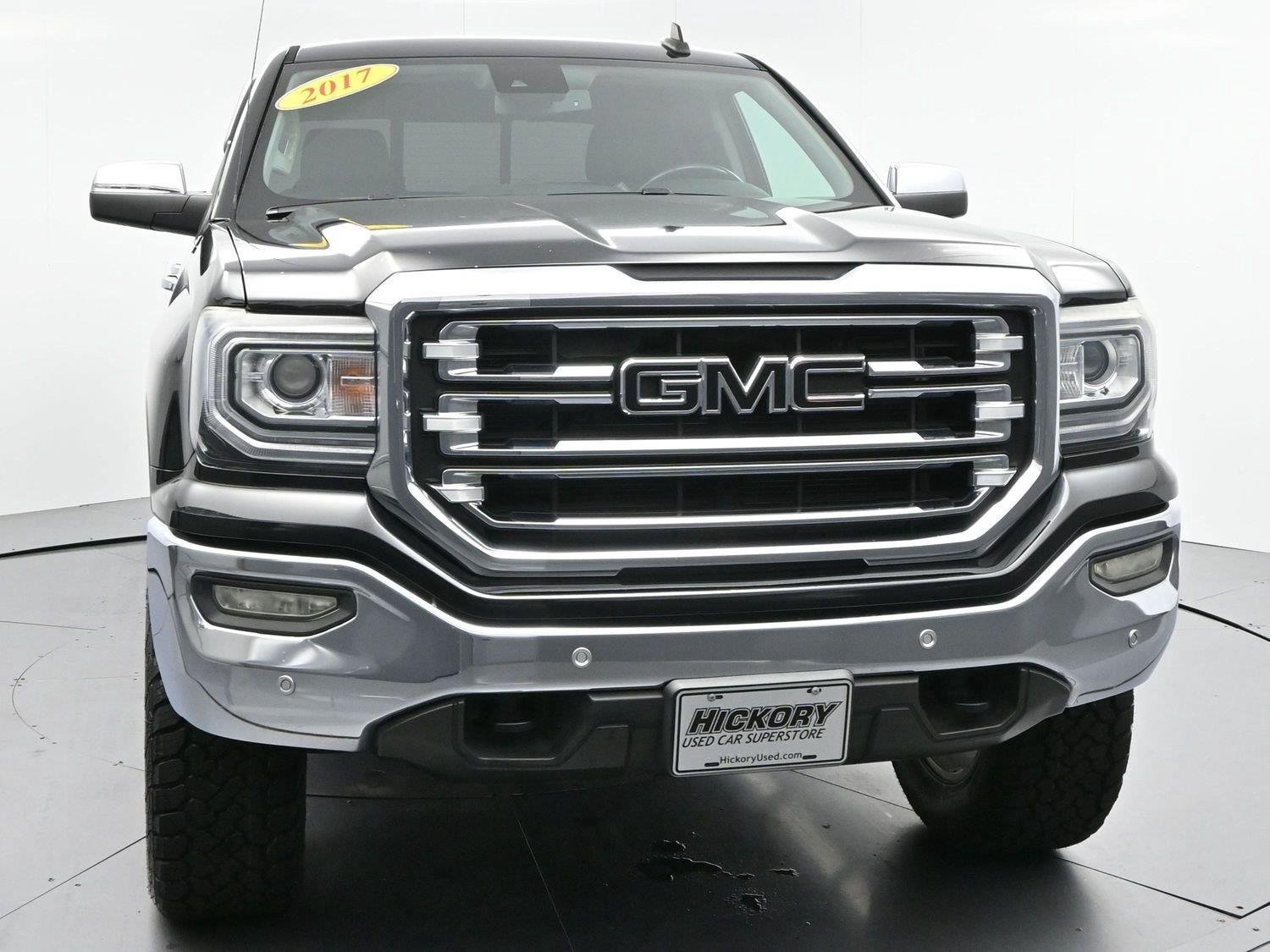 Used 2017 GMC Sierra 1500 SLT w/ Enhanced Driver Alert Package AWD/4WD image 2