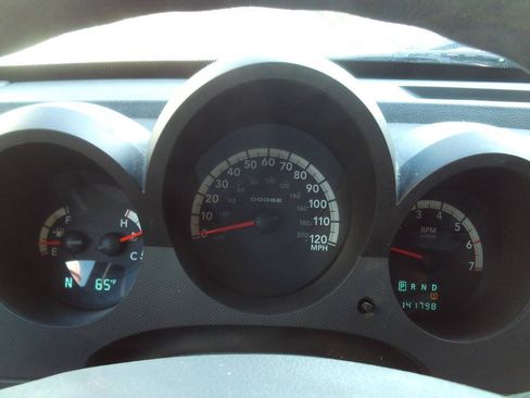 Used 2009 Dodge Nitro SE AWD/4WD image 26