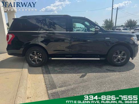 Used 2019 Ford Expedition XLT w/ Equipment Group 202A image 5