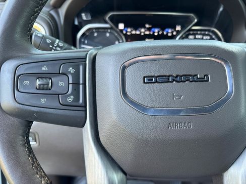 Used 2021 GMC Sierra 3500 Denali w/ Technology Package AWD/4WD image 23