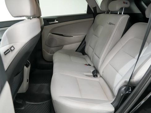 Used 2021 Hyundai Tucson SEL AWD/4WD image 17