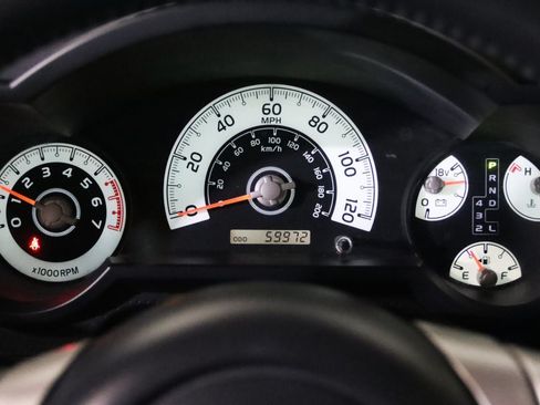Used 2012 Toyota FJ Cruiser 4WD w/ Upgrade Pkg image 38