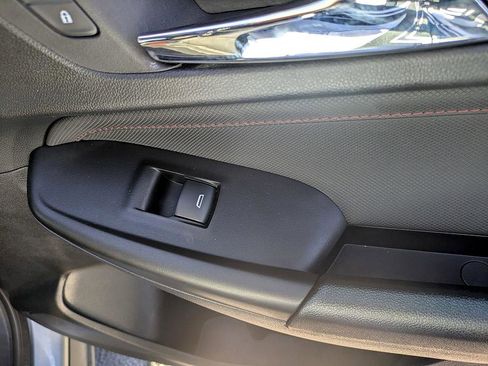 Used 2023 Chevrolet TrailBlazer RS image 36