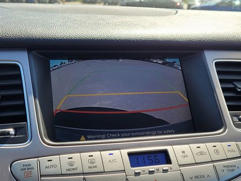 Used 2012 Hyundai Genesis 4.6 RWD image 24