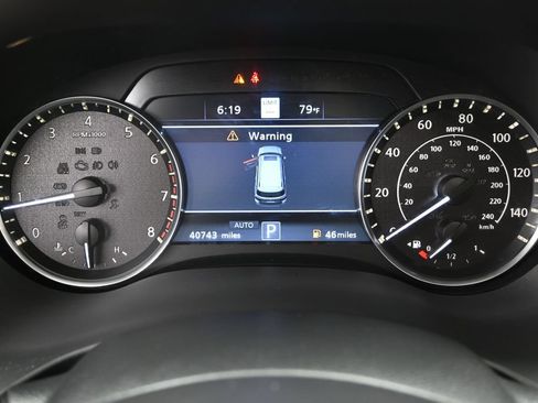Used 2022 Nissan Armada Platinum AWD/4WD image 22