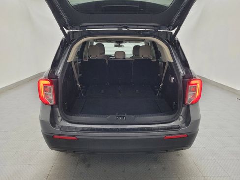 Used 2022 Ford Explorer XLT RWD image 29