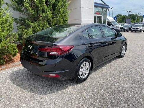 Used 2020 Hyundai Elantra SE FWD image 7
