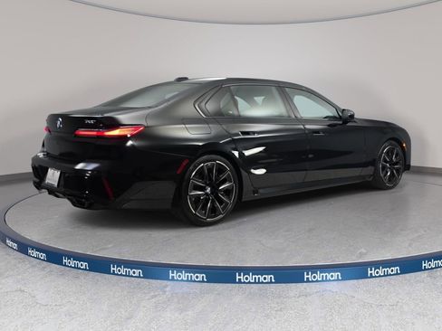 New 2026 BMW 760i xDrive w/ Executive Package AWD/4WD image 5