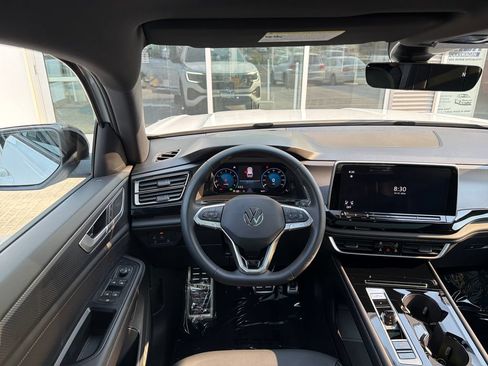 Certified 2026 Volkswagen Atlas Cross Sport SEL R-Line AWD/4WD image 16