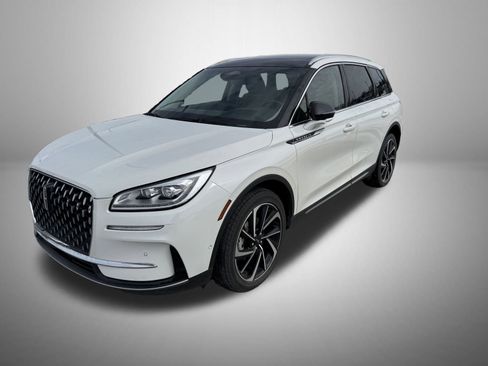 Certified 2023 Lincoln Corsair Reserve w/ Equipment Group 202A image 1