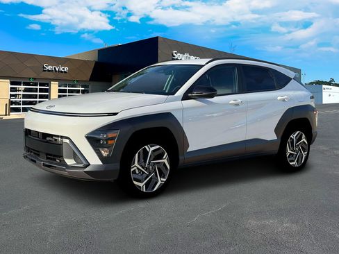 New 2026 Hyundai Kona SEL Premium AWD/4WD image 2