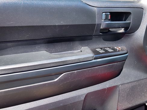 Used 2019 Toyota Tundra SR image 19