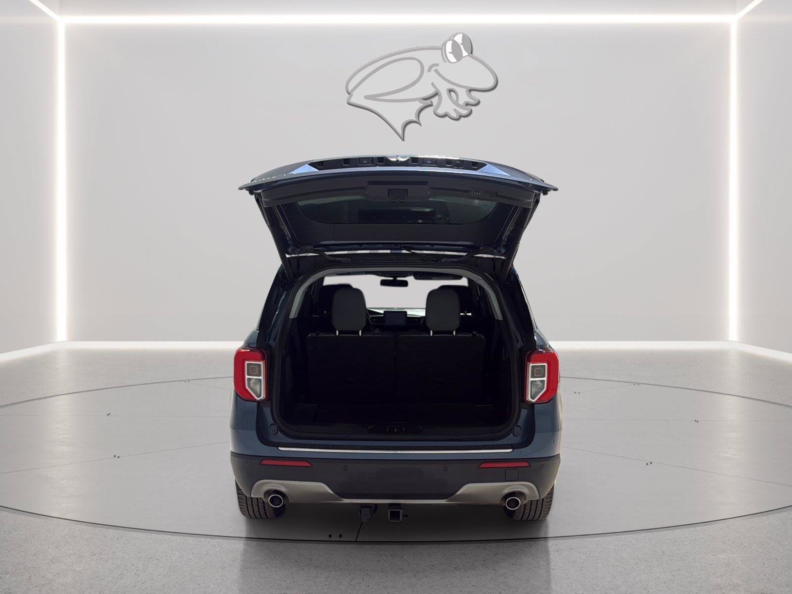 Certified 2020 Ford Explorer Limited AWD/4WD image 9