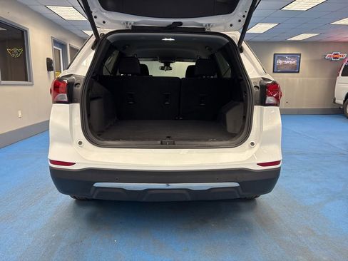 Certified 2024 Chevrolet Equinox LT image 8