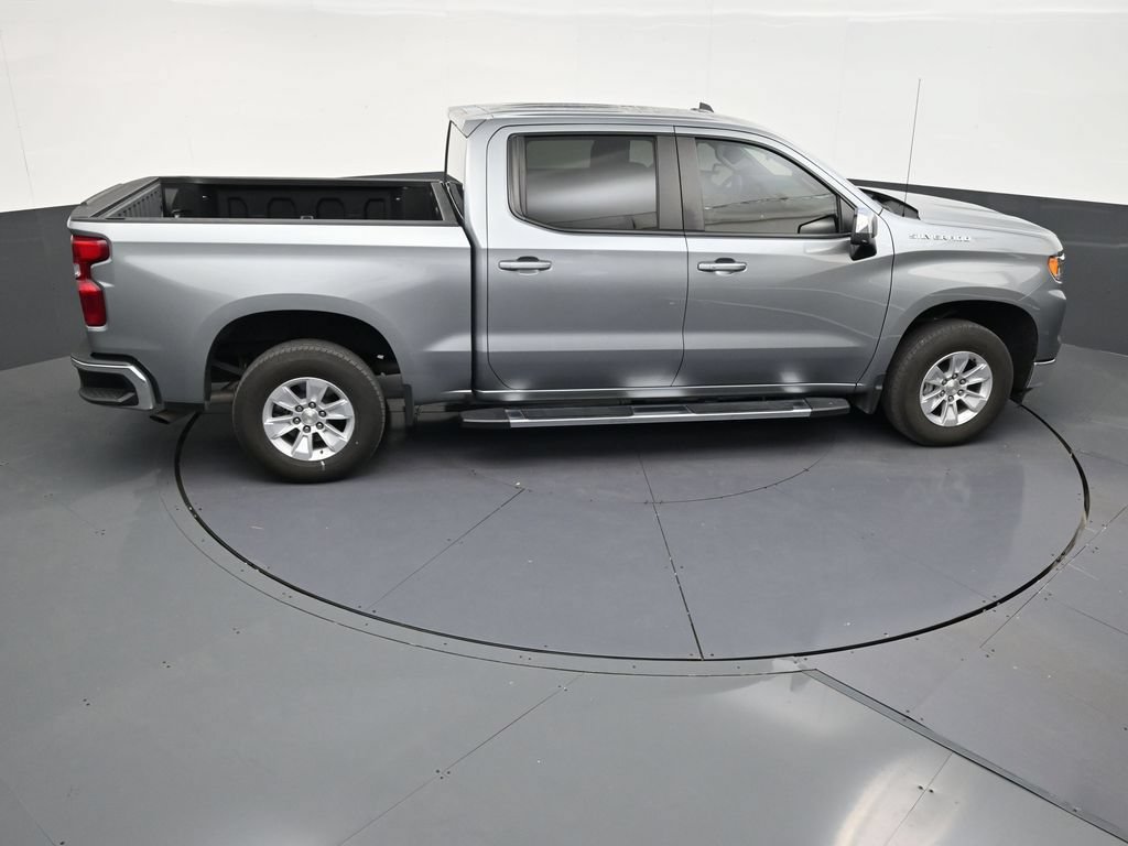 Used 2024 Chevrolet Silverado 1500 LT RWD image 14