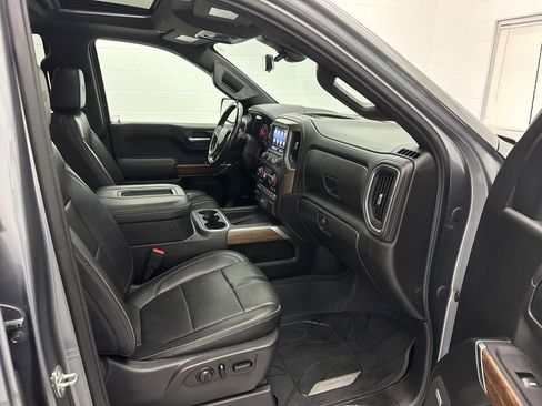 Used 2021 Chevrolet Silverado 1500 High Country w/ Technology Package AWD/4WD image 69