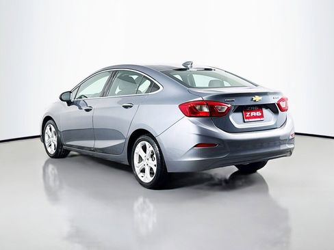 Used 2018 Chevrolet Cruze Premier image 3