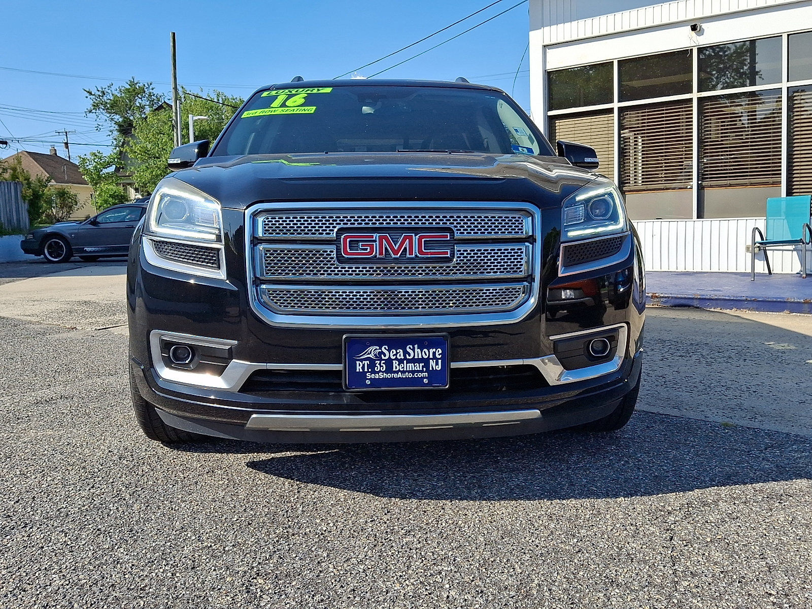 Used 2016 GMC Acadia Denali AWD/4WD image 2