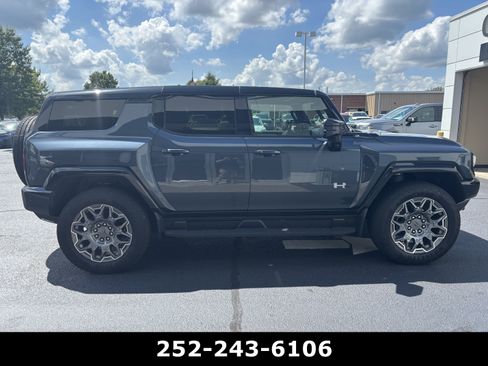 Used 2026 GMC Hummer EV SUV AWD/4WD image 8