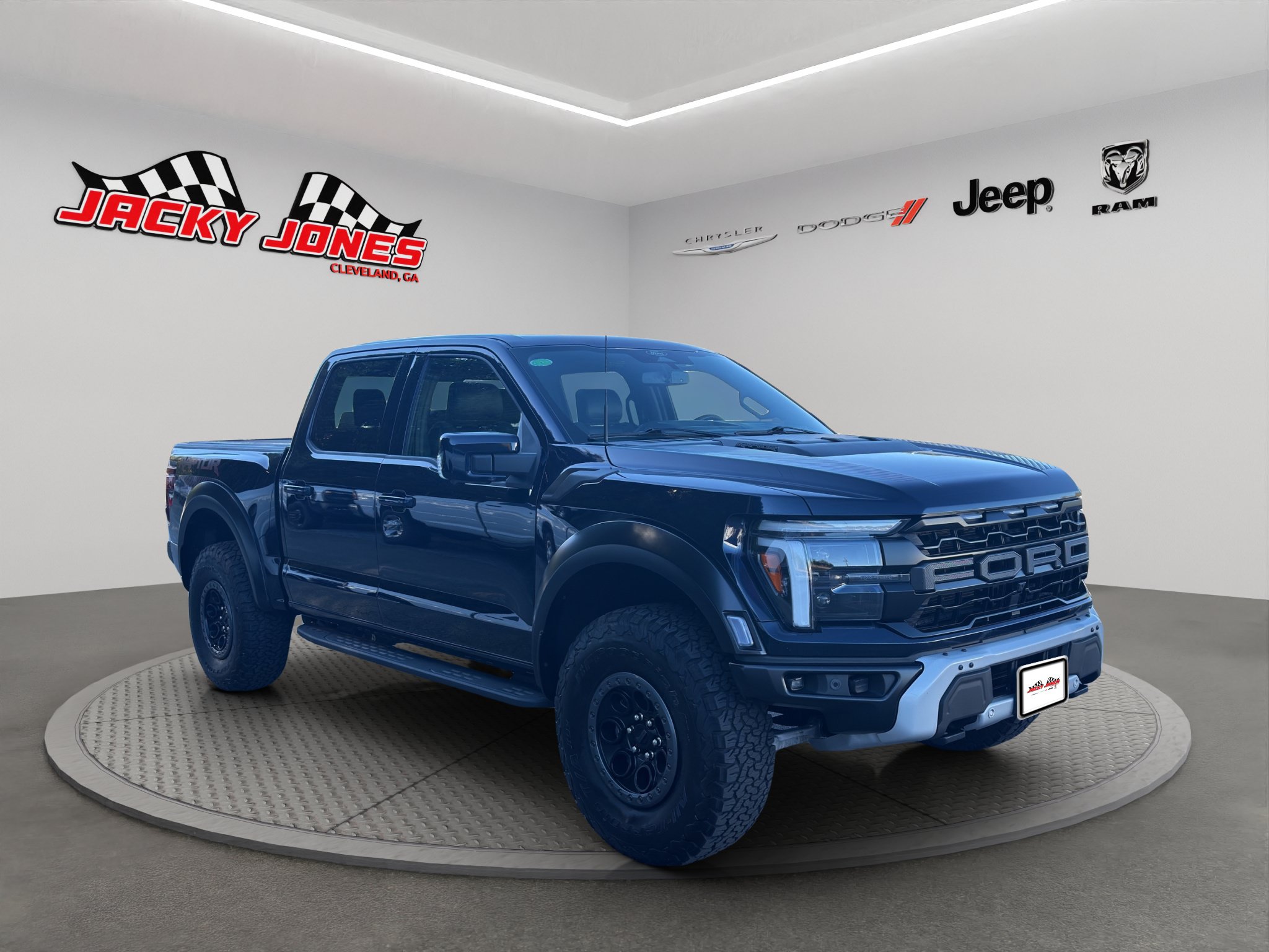 Used 2025 Ford F150 Raptor AWD/4WD image 13