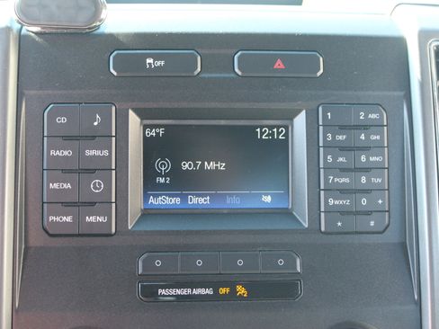 Used 2017 Ford F150 XLT image 19