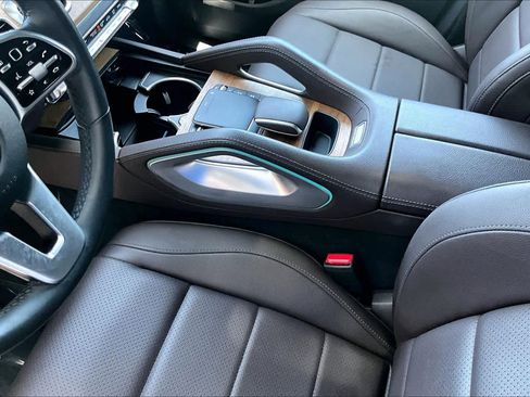 Used 2022 Mercedes-Benz GLE 350 image 17