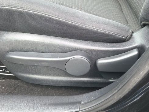 Used 2017 Nissan Sentra S w/ S Style Package image 21