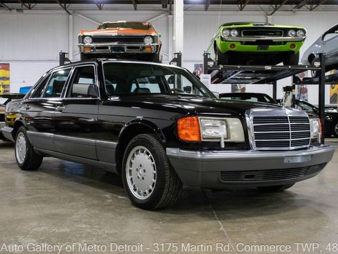 Used 1991 Mercedes-Benz 560 SEL image 10