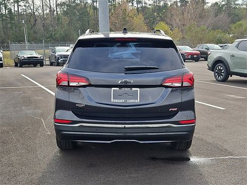 Used 2022 Chevrolet Equinox RS image 11