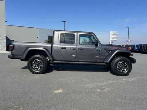 Used 2023 Jeep Gladiator Mojave w/ Cold Weather Group image 3