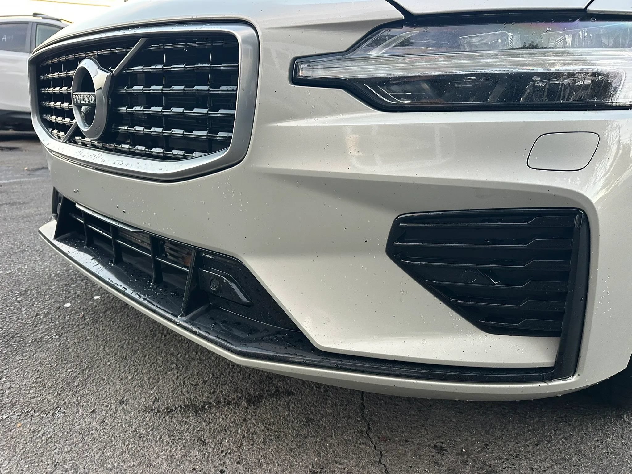Used 2019 Volvo S60 T8 R-Design AWD/4WD image 40