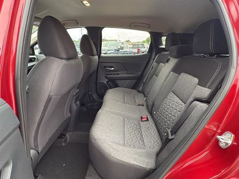 Used 2026 Nissan Kicks SV w/ Illumination Package FWD image 18