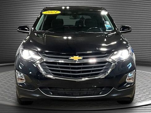 Used 2021 Chevrolet Equinox LT FWD image 2