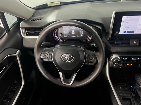 Used 2024 Toyota RAV4 XLE image 16