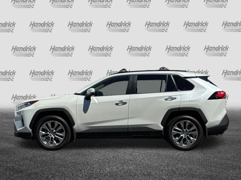 Used 2020 Toyota RAV4 Limited FWD image 8