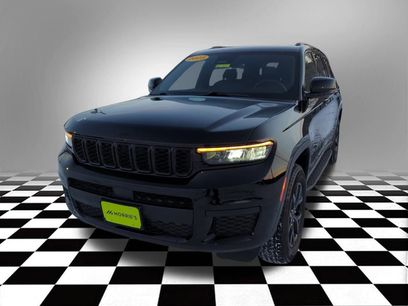Used 2025 Jeep Grand Cherokee L Laredo