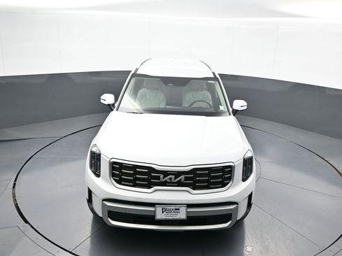 Used 2024 Kia Telluride S image 34